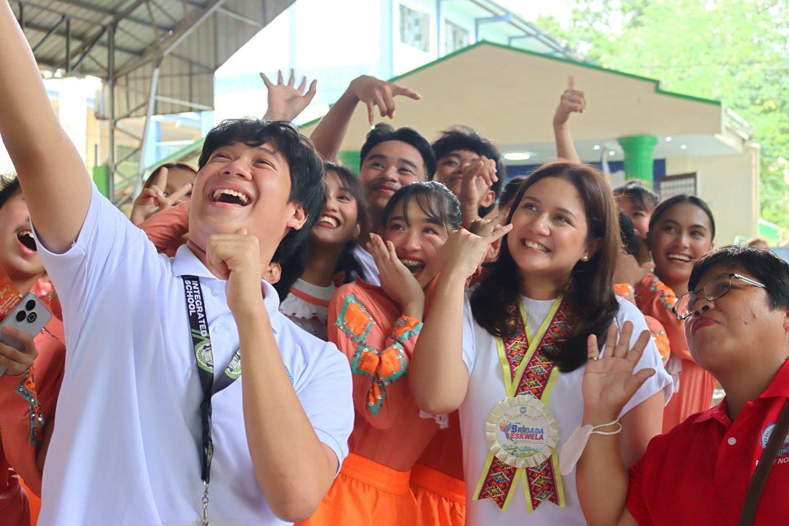 2 Camille Villar at Punta Integrated School in Calamba Laguna.jpg