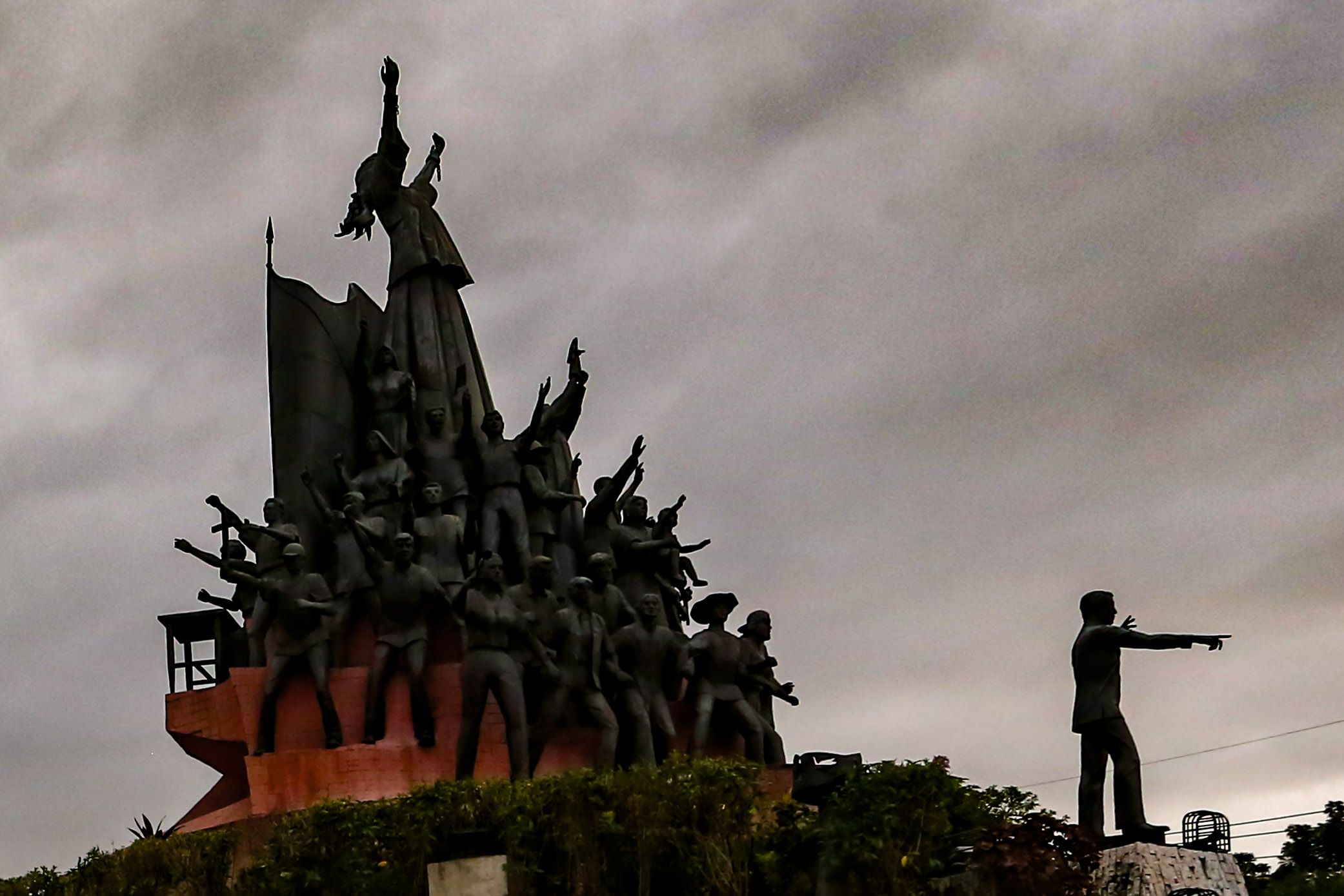 3EDSA People Power Monument in Quezon City.jpg