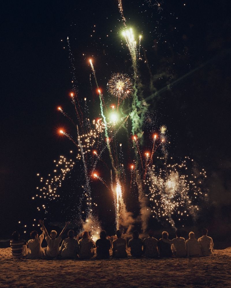 4_SEVENTEEN (Photo credit PLEDIS Entertainment).jpg