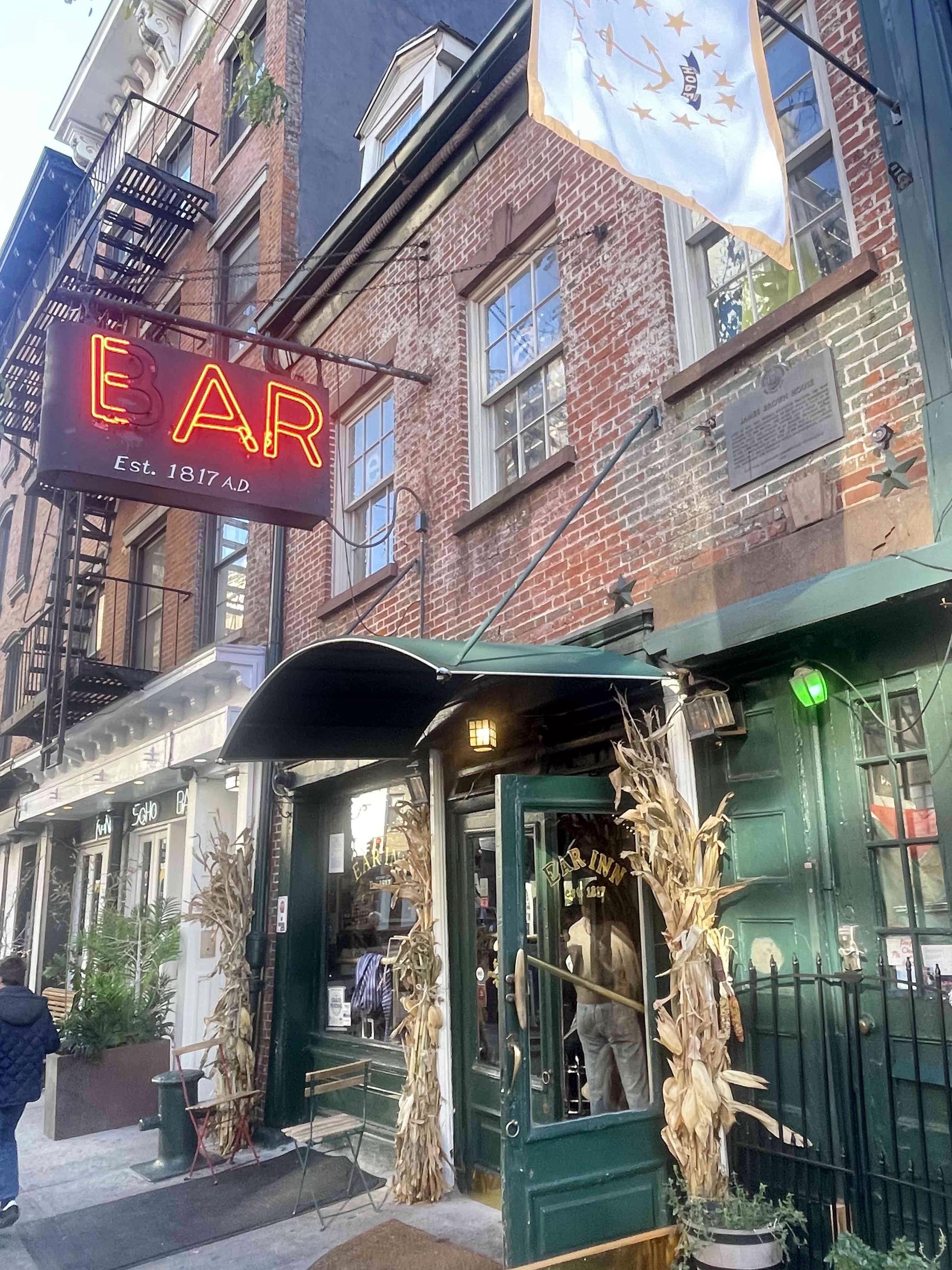 8 BOOZE RUN Ear Inn serves as NYC's oldest operating drinking establishment.jpg