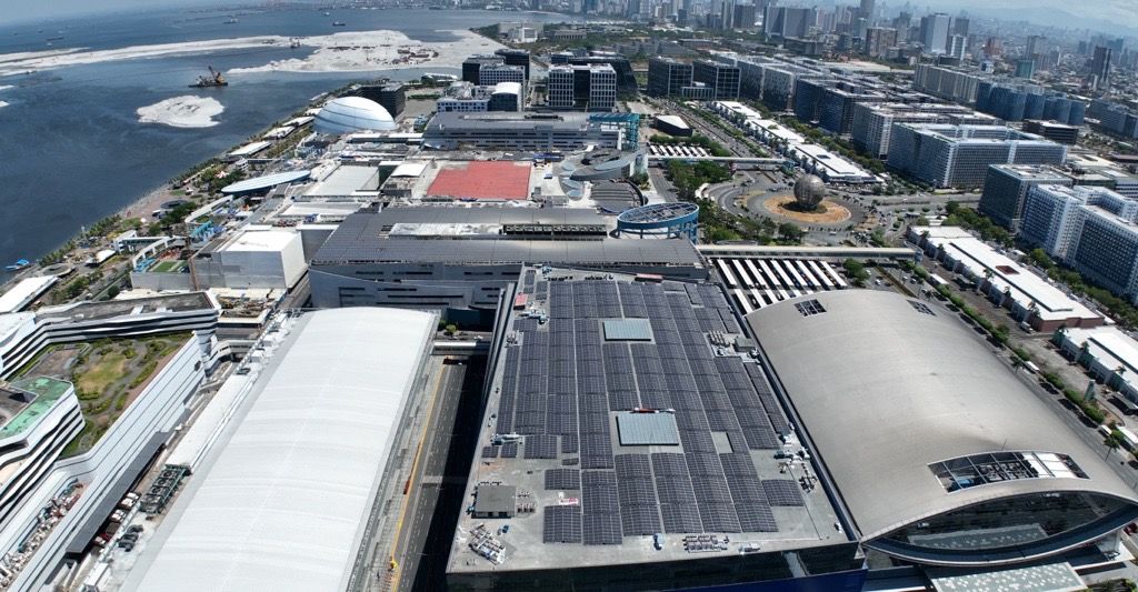 8 SM Mall of Asia (MOA) Square.jpeg