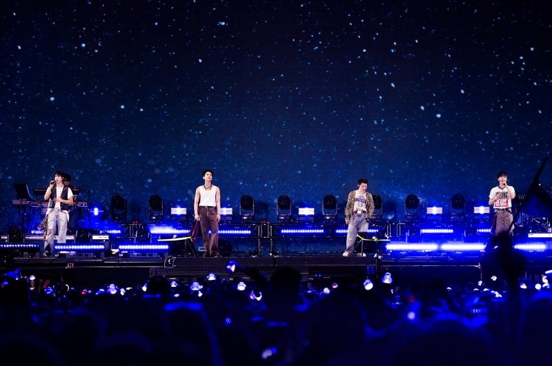 8_VOCAL UNIT (Courtesy of PLEDIS Entertainment).jpg