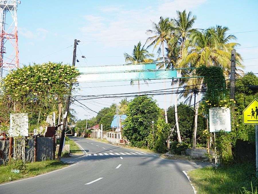 AGONCILLO WELCOME ARCH.jpeg