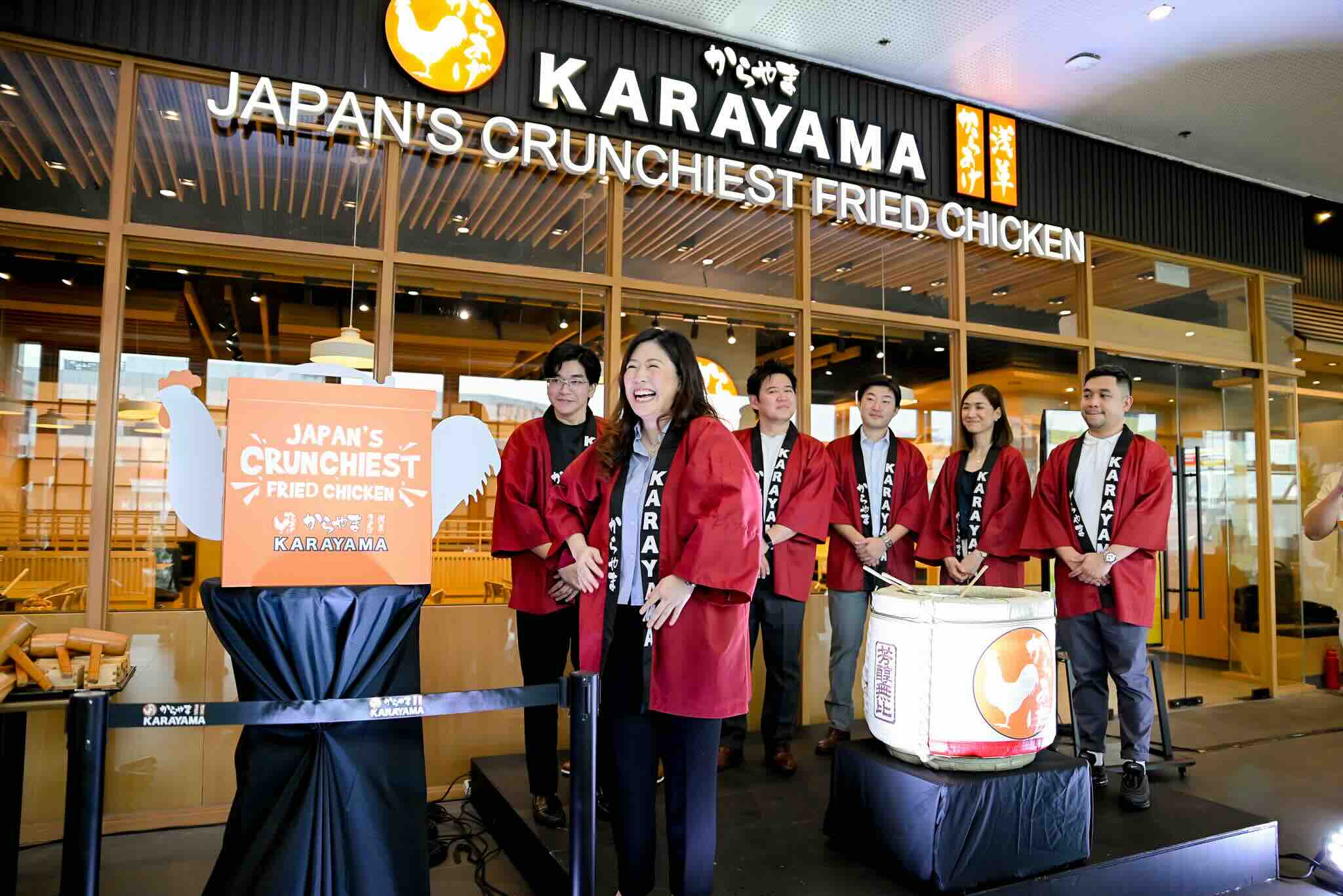 A very unique, bigger, and taller version of Chicken Mountain, Unveiling 100 pieces of kara-age led by Kimberly Cruz, Karayama PH President.jpeg