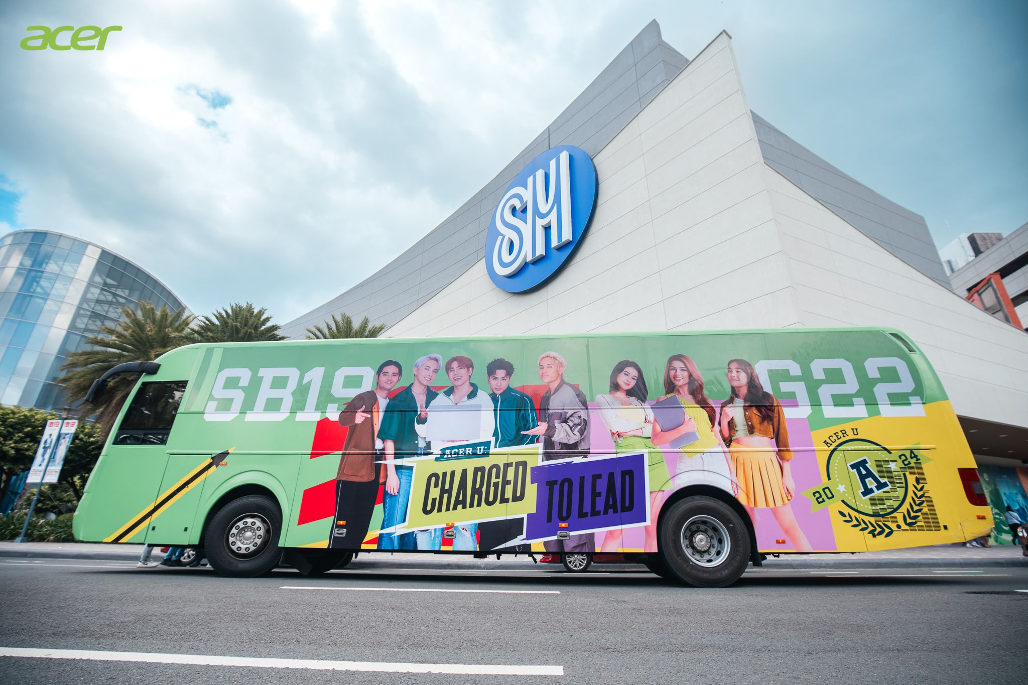 AcerU2024 Campus Bus.jpg