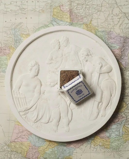 Alabaster Diffuser-min.jpg