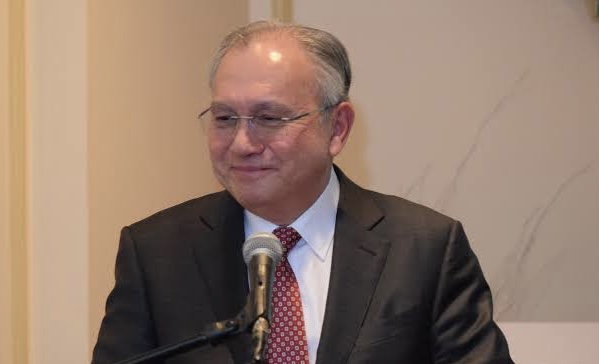 Amb. Romualdez.jpg