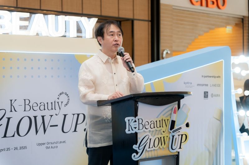 Ambassador Lee Sang-hwa.jpg