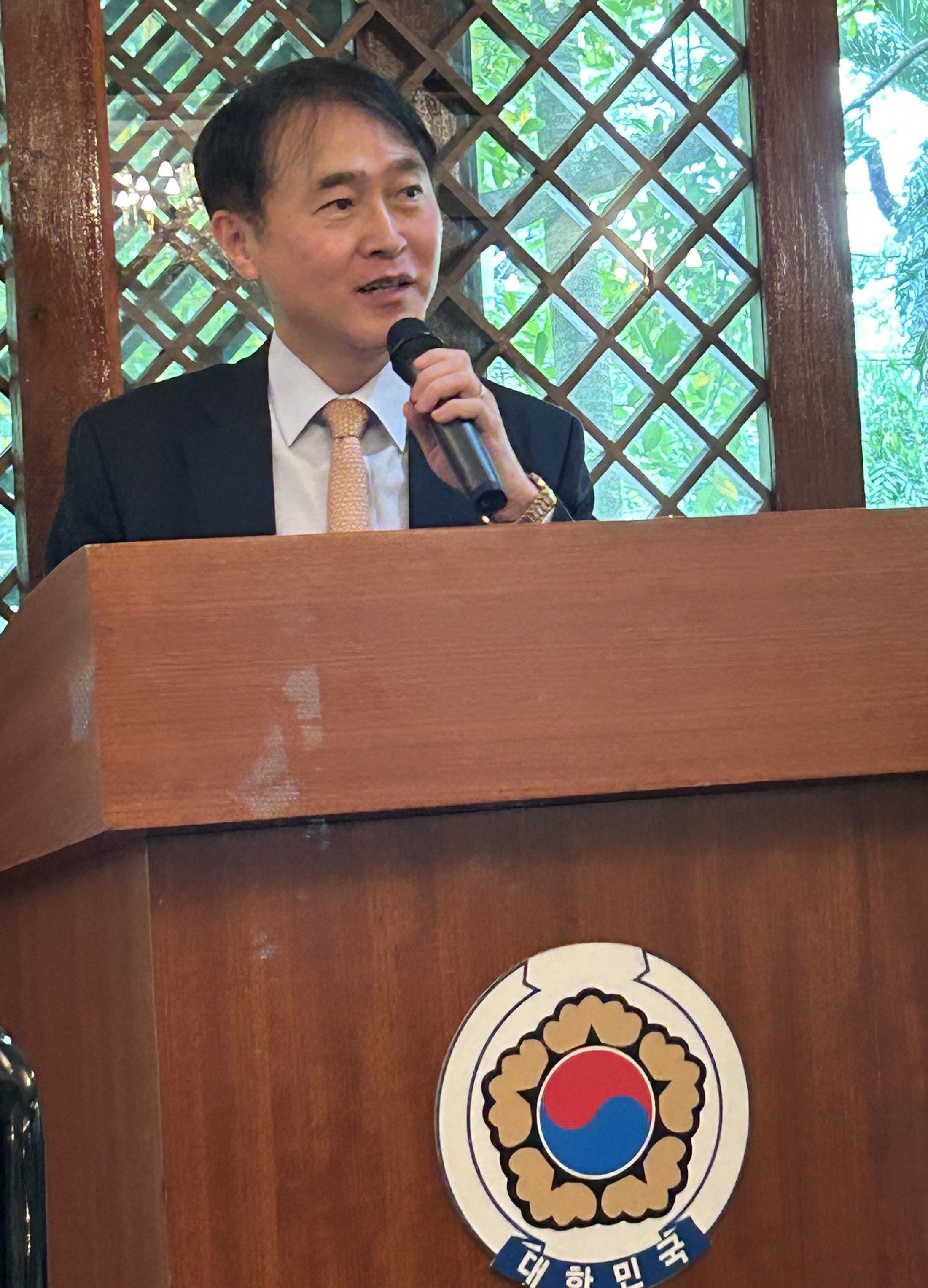 Ambassador Lee Sang-hwa.JPG
