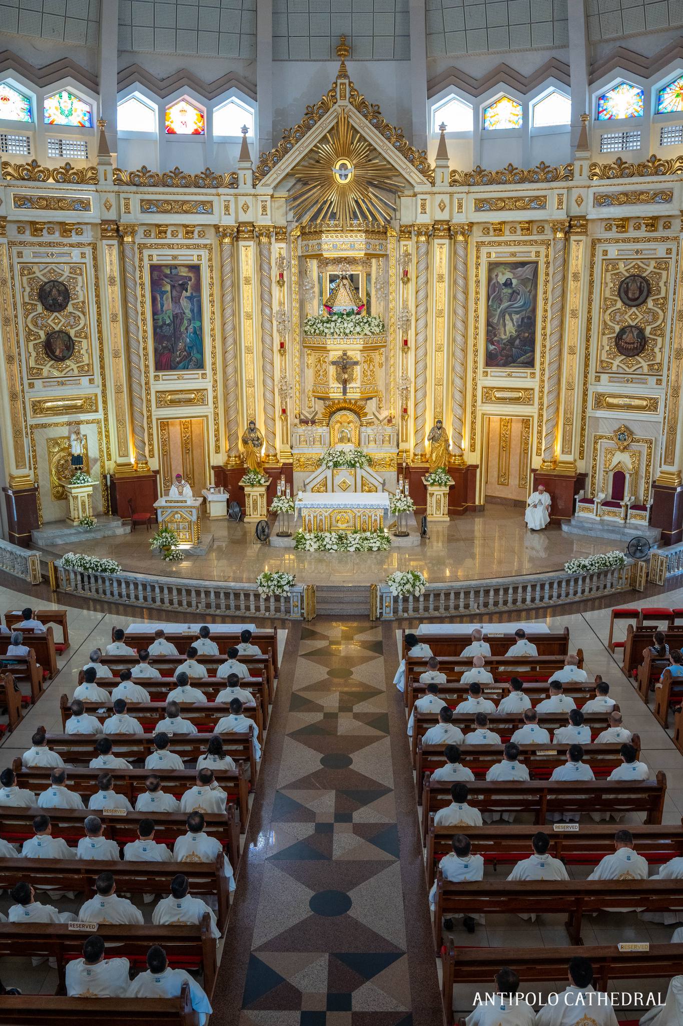 Antipolo Cathedral mass during 41st anniversary of the diocese.jpg