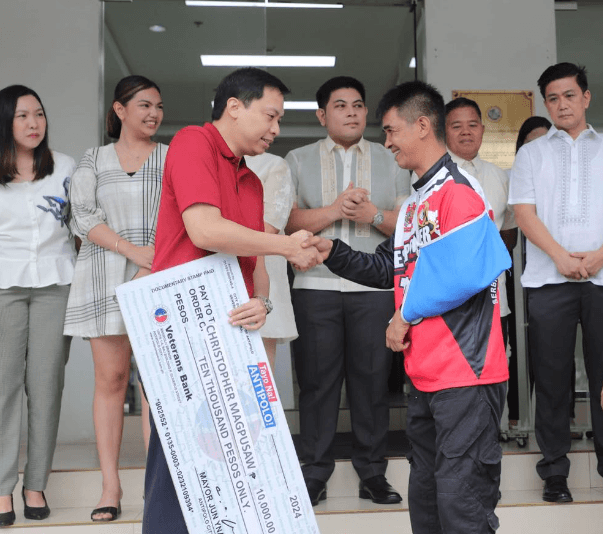 Antipolo awarding 2.png