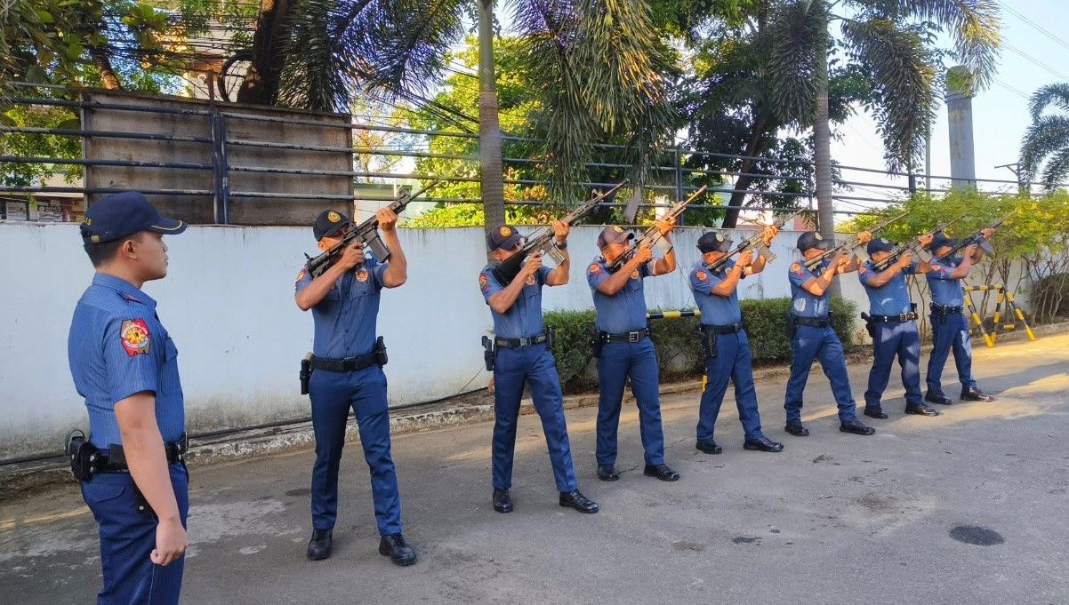 Araw ng Kagitingan 3 gun salute.jpg