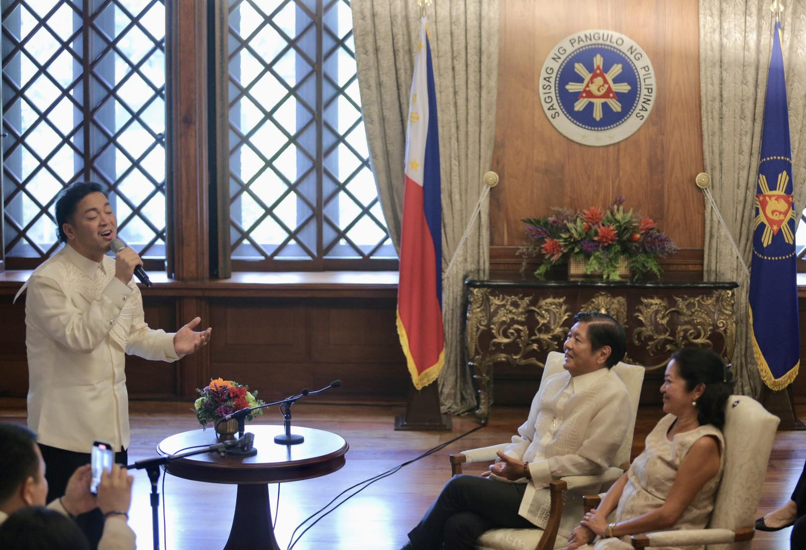 BBM Sofronio Vasquez The Voice USA.jpg