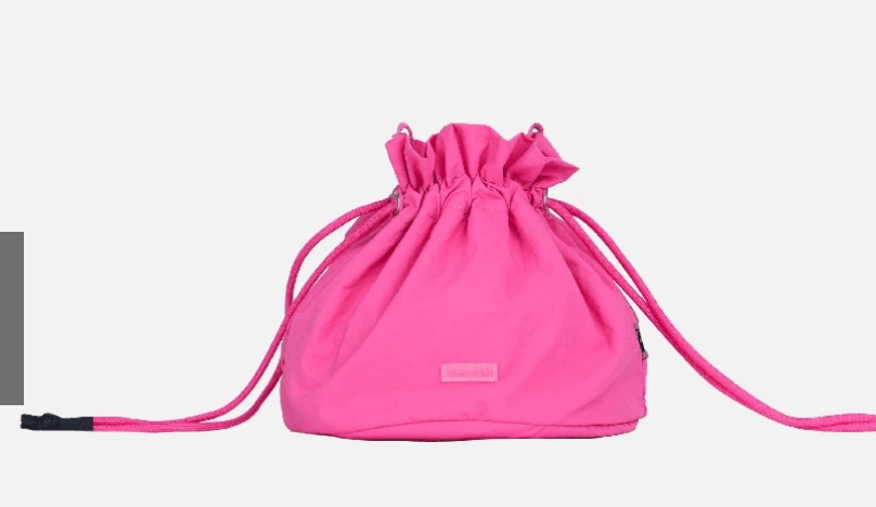 BN Bucket bag.png