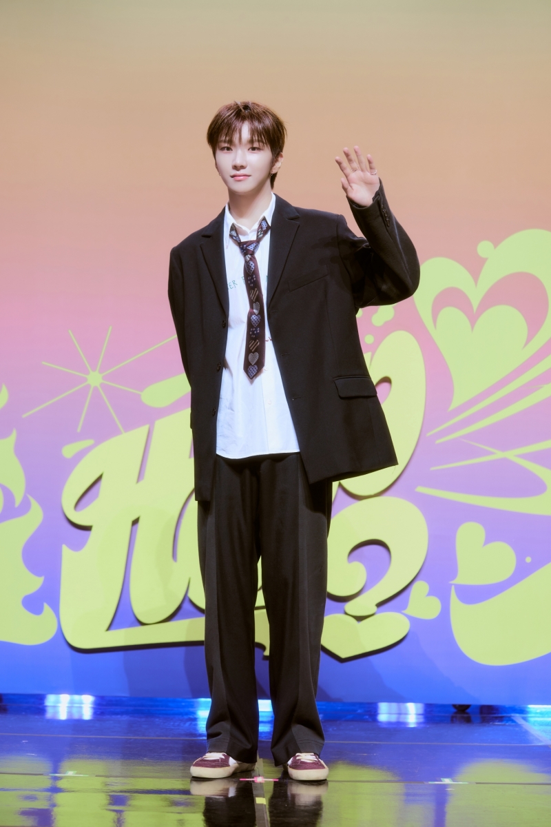 운학 BOYNEXTDOOR _HOW_ MEDIA SHOWCASE (1).jpg