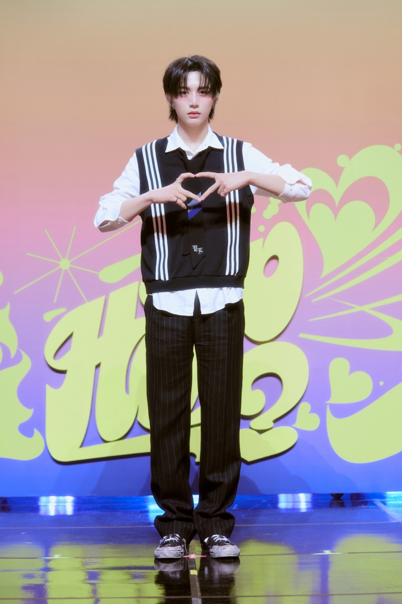 태산 BOYNEXTDOOR _HOW_ MEDIA SHOWCASE (1).jpg