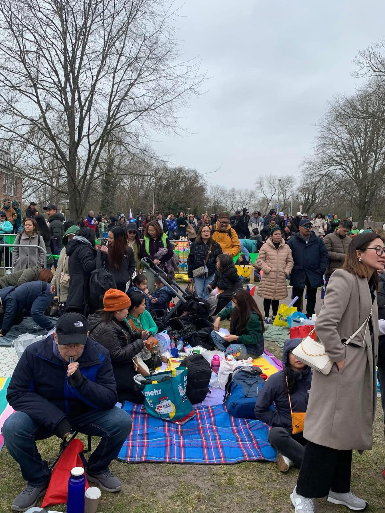 Birthday picnic_The Hague.jpeg