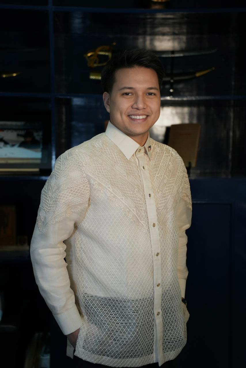 Brian Poe Llamanzares in Llamanzare Barongs.jpeg
