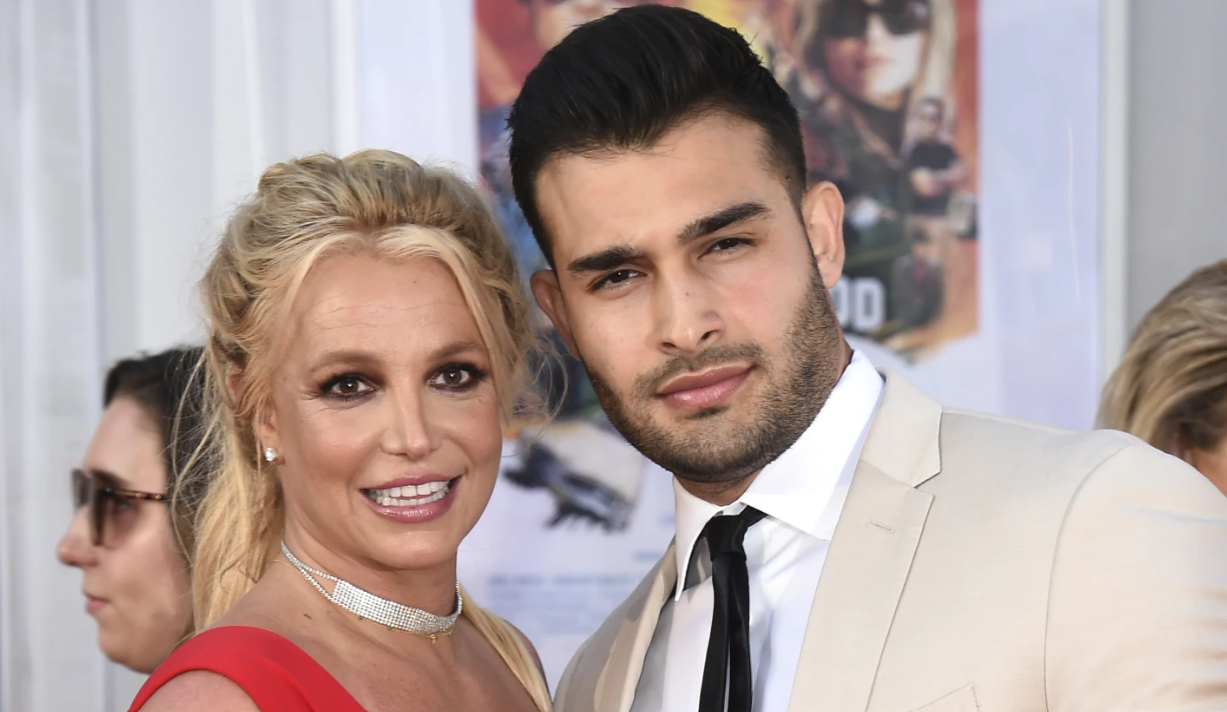 Britney Spears and Sam Asghari (AP) .png