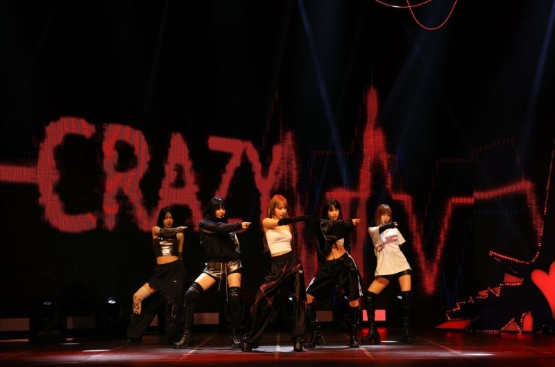 _CRAZY_ LE SSERAFIM CRAZY MEDIA SHOWCASE (3).jpg