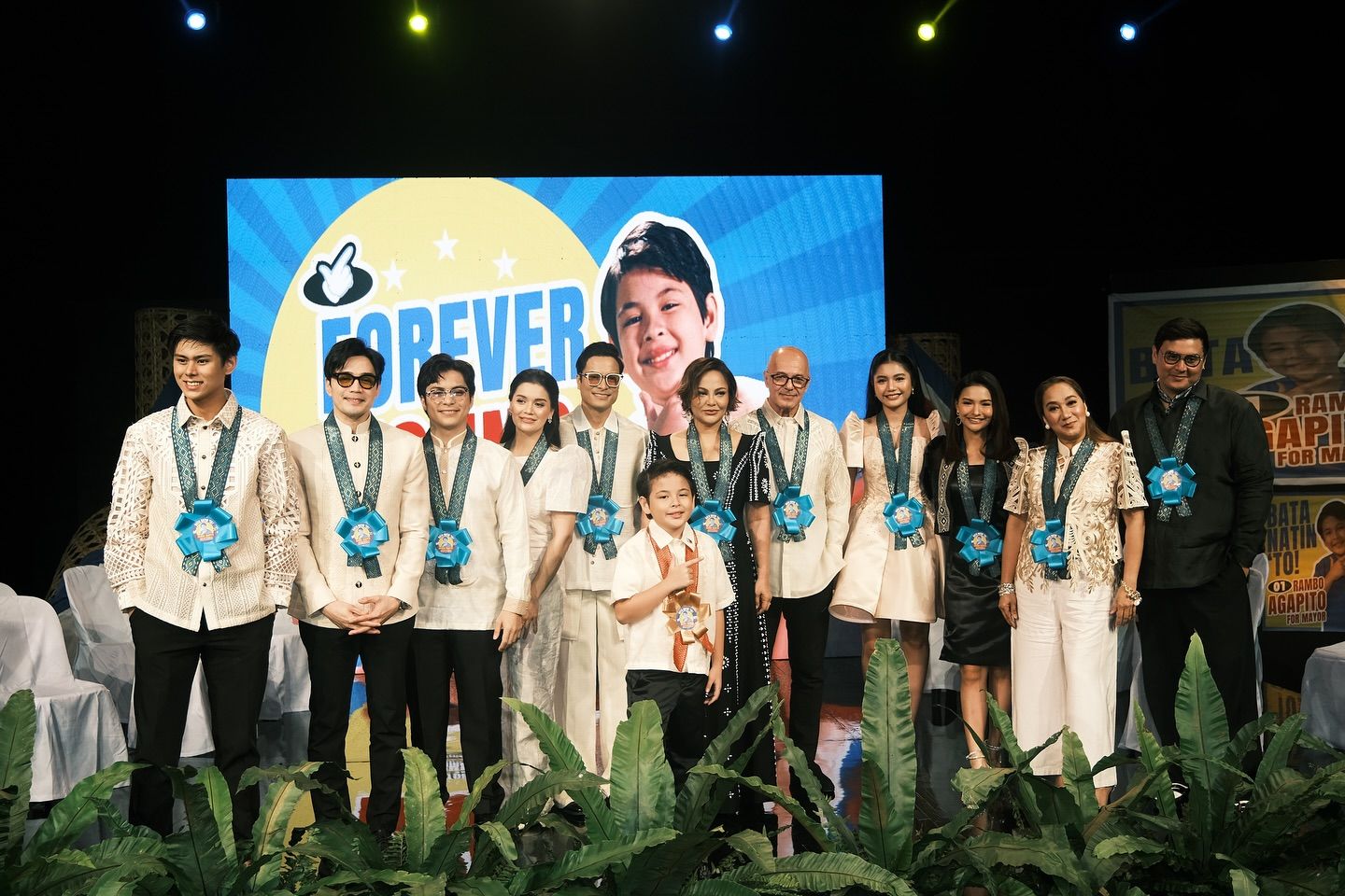 Cast of Forever Young.jpg