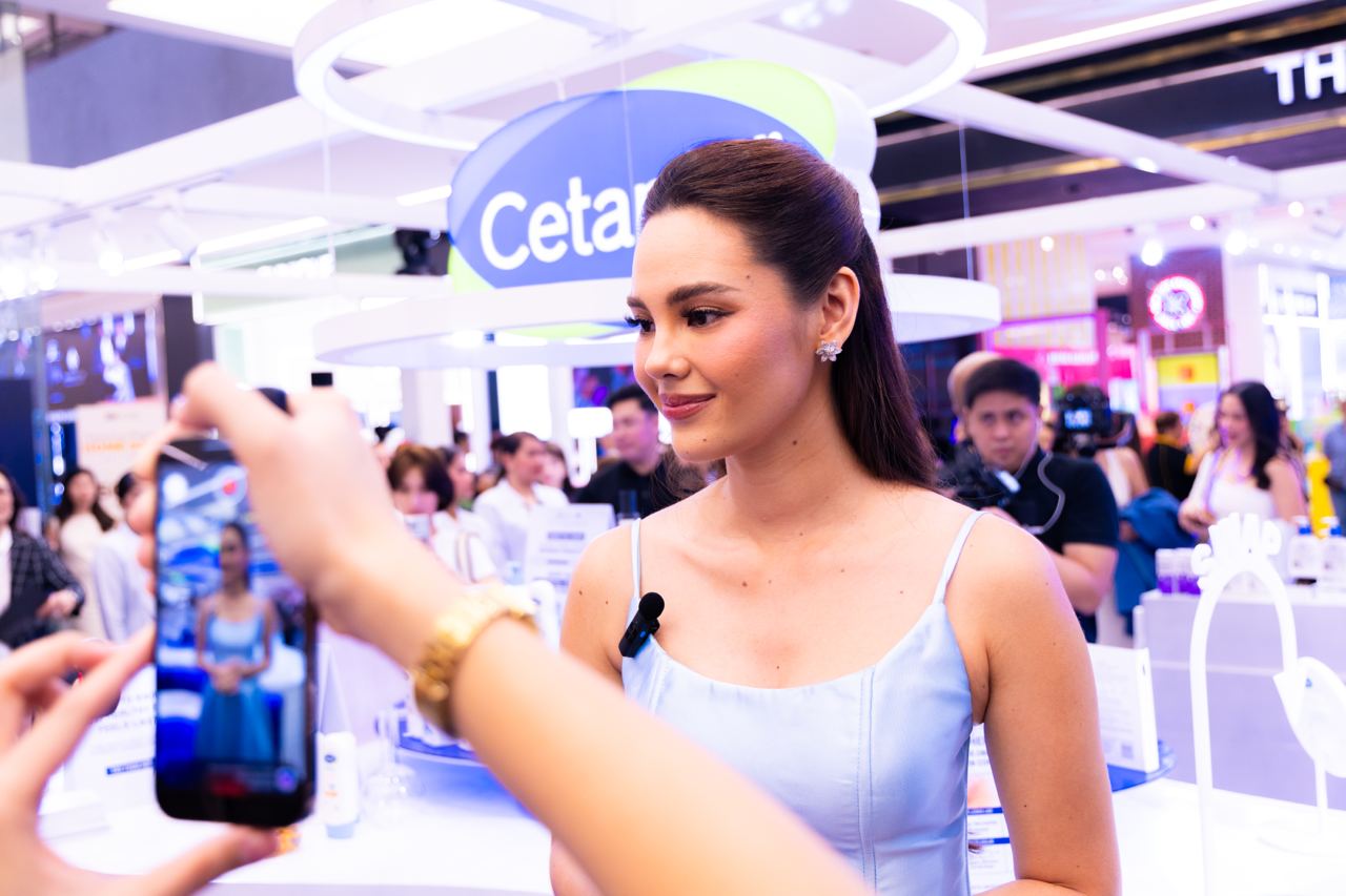 Catriona Gray addresses the guests at the National Healthy Skin Mission Skin Academy at SM Makati.jpeg