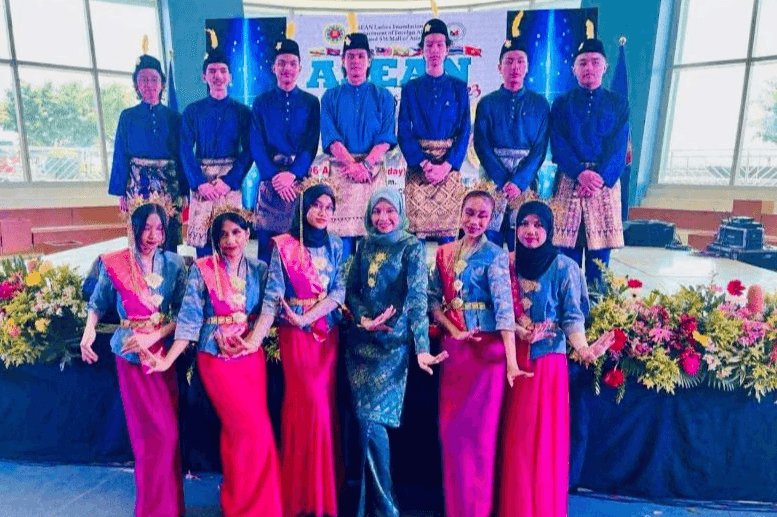 Cindai Cilik Tari 3.png