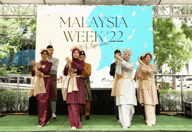 Cindai Cilik Tari 4.png