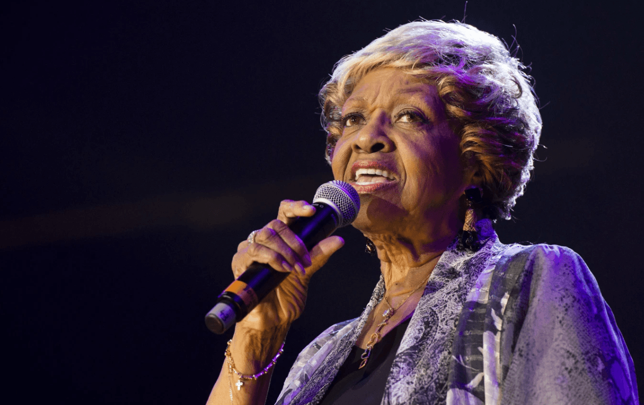 Cissy Houston (AP) .png