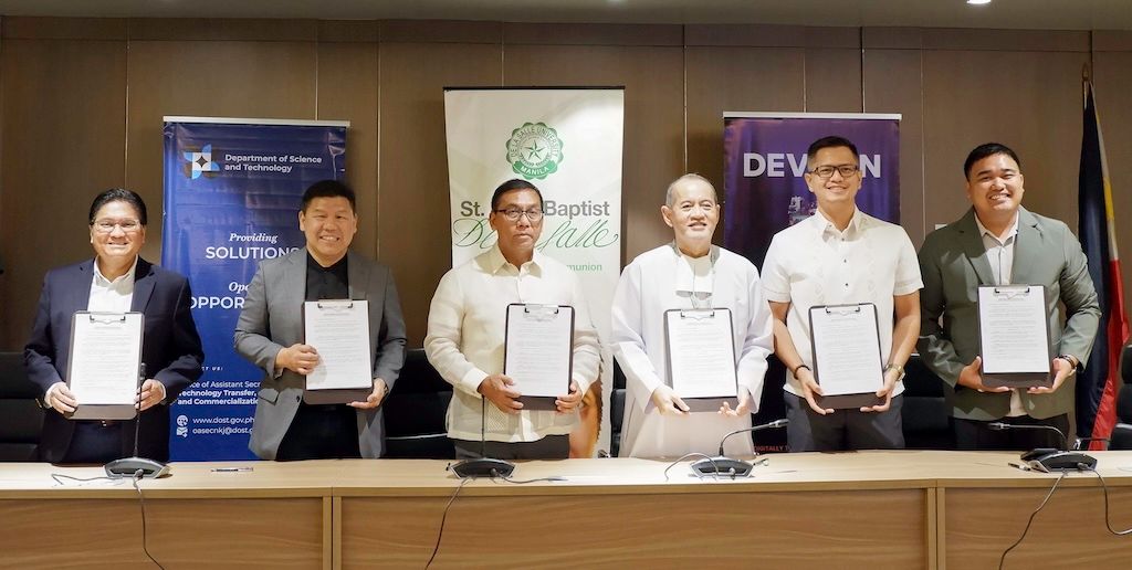 DEVCONPH - DOST - DLSU MOA Signing for ClimateTech.jpg