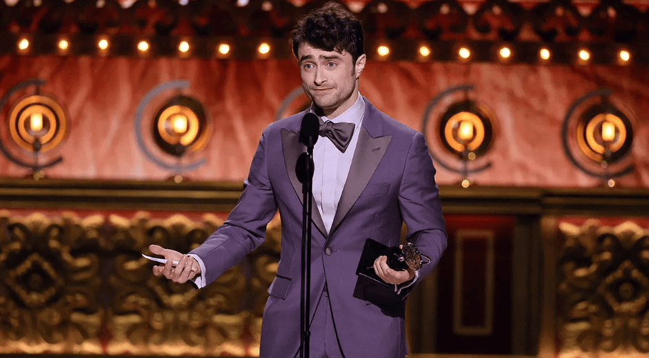 Daniel Radcliffe (The Hollywood Reporter) .png