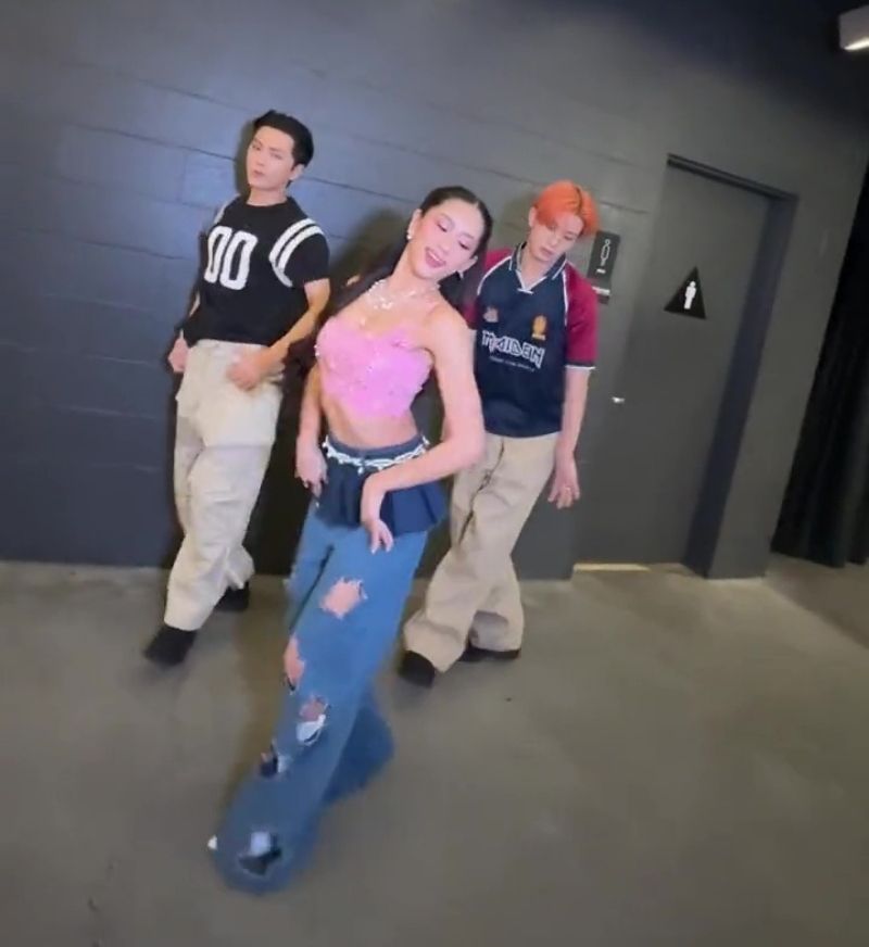 ENHYPEN_BINI (4).jpg