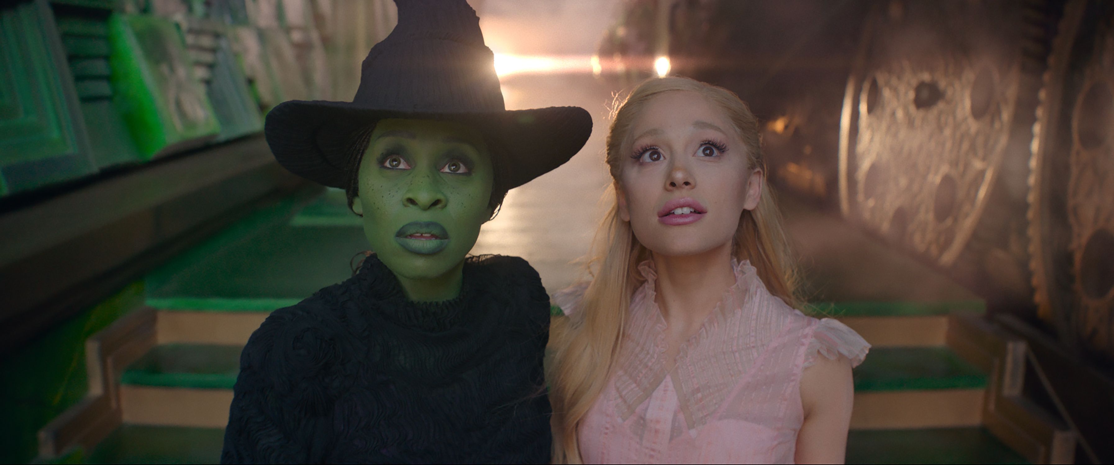Elphaba_Glinda4.jpg