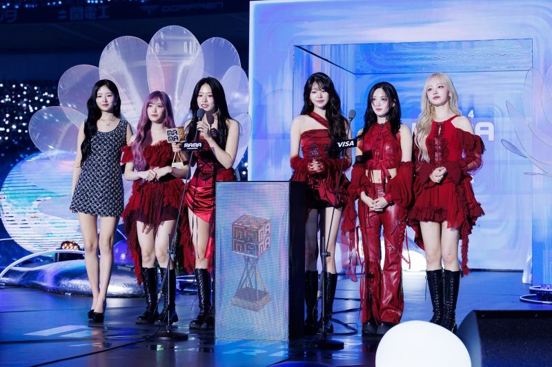 FANS_ CHOICE FEMALE TOP 10_IVE.jpg