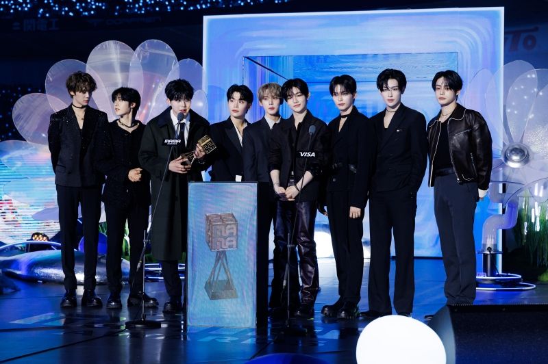 FANS_ CHOICE MALE TOP 10_ZEROBASEONE 01.jpg