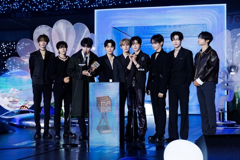 FANS_ CHOICE MALE TOP 10_ZEROBASEONE 02.jpg