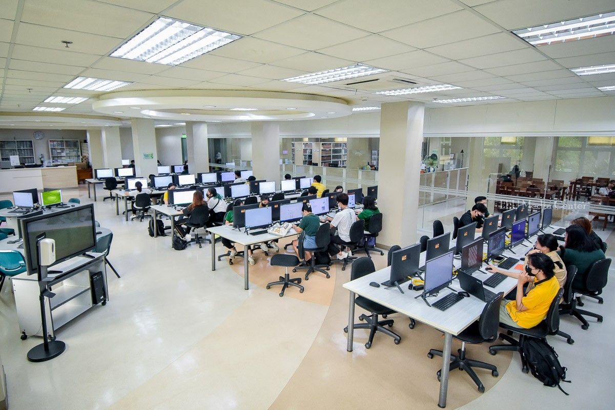 FEU E-Library.jpg