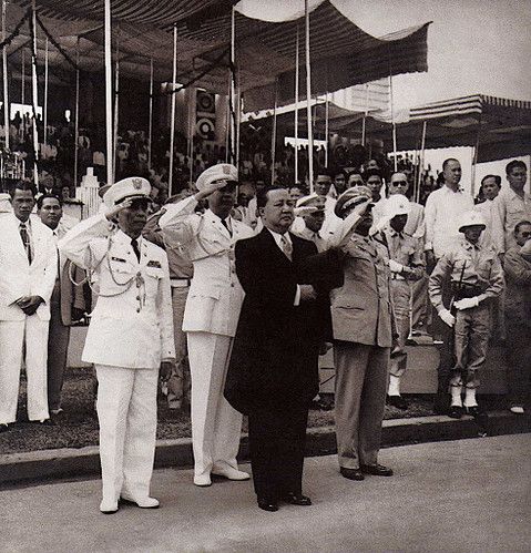GRAND MAN Former President Elpidio Quirino during his inauguration at the Independence Grandstand in 1949.jpg