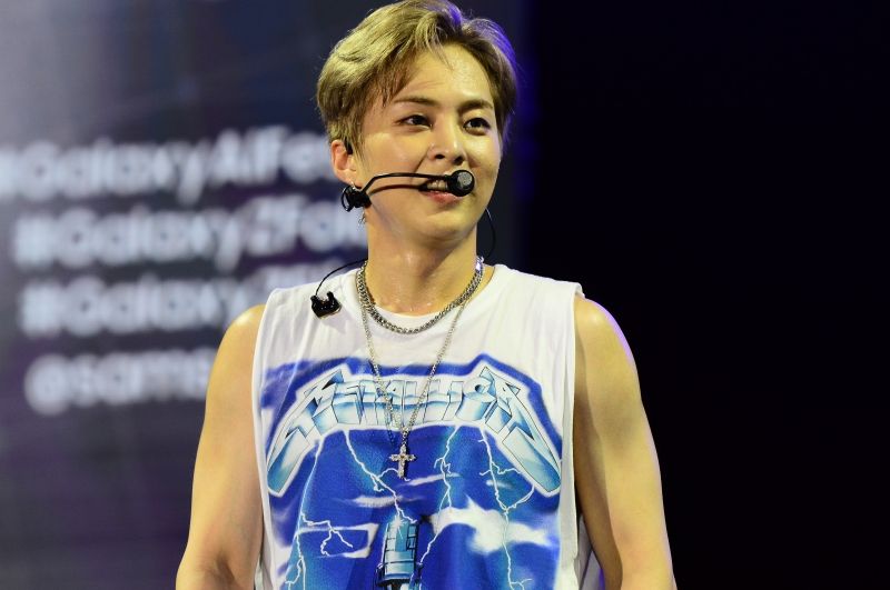 GalaxyAI_xiumin15.jpg