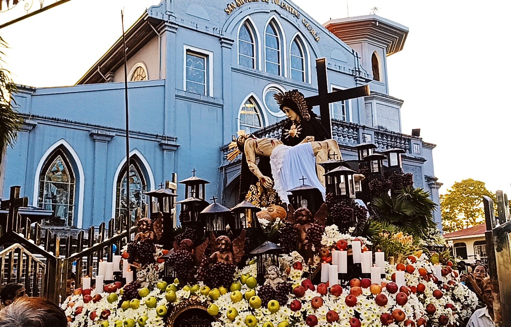 Good Friday procession in Mambajao.jpg