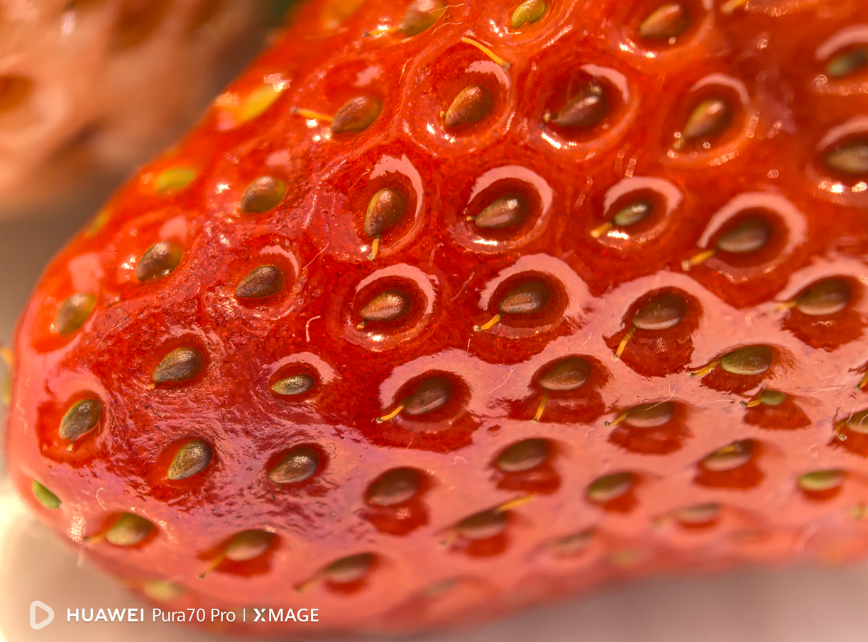 Huawei strawbettery.png