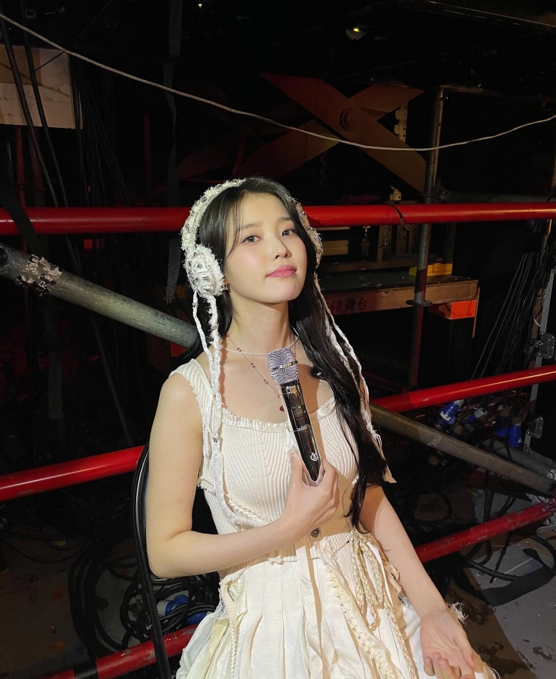 IU (3).jpg