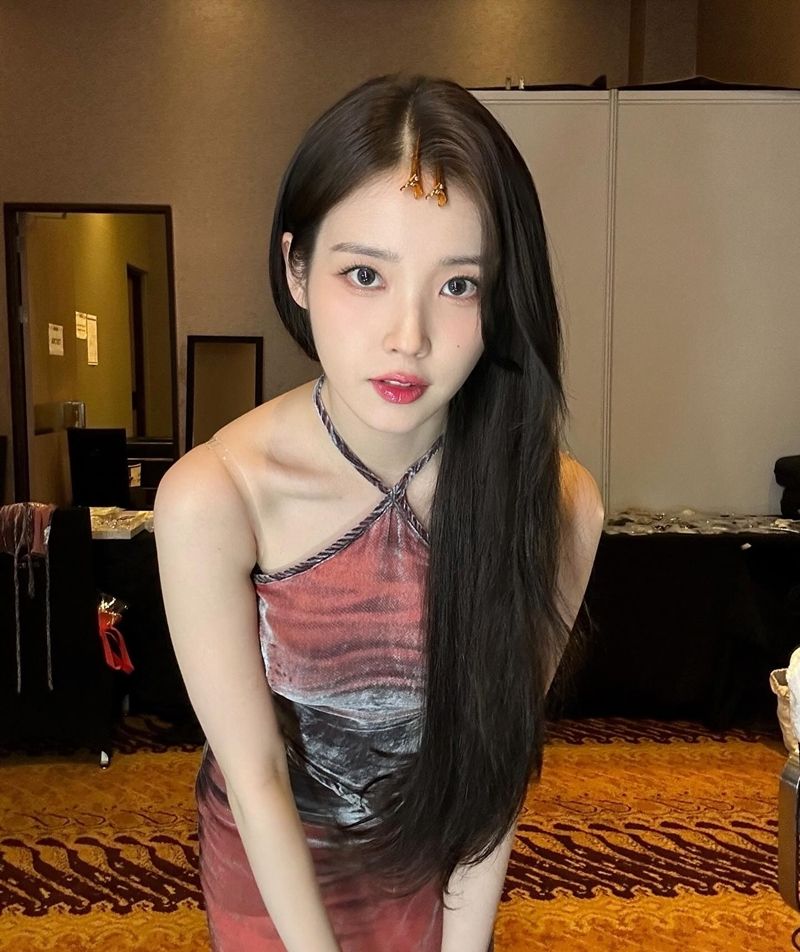 IU5.jpg