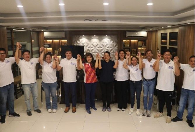 Imee Marcos in Cainta 2 .jpg