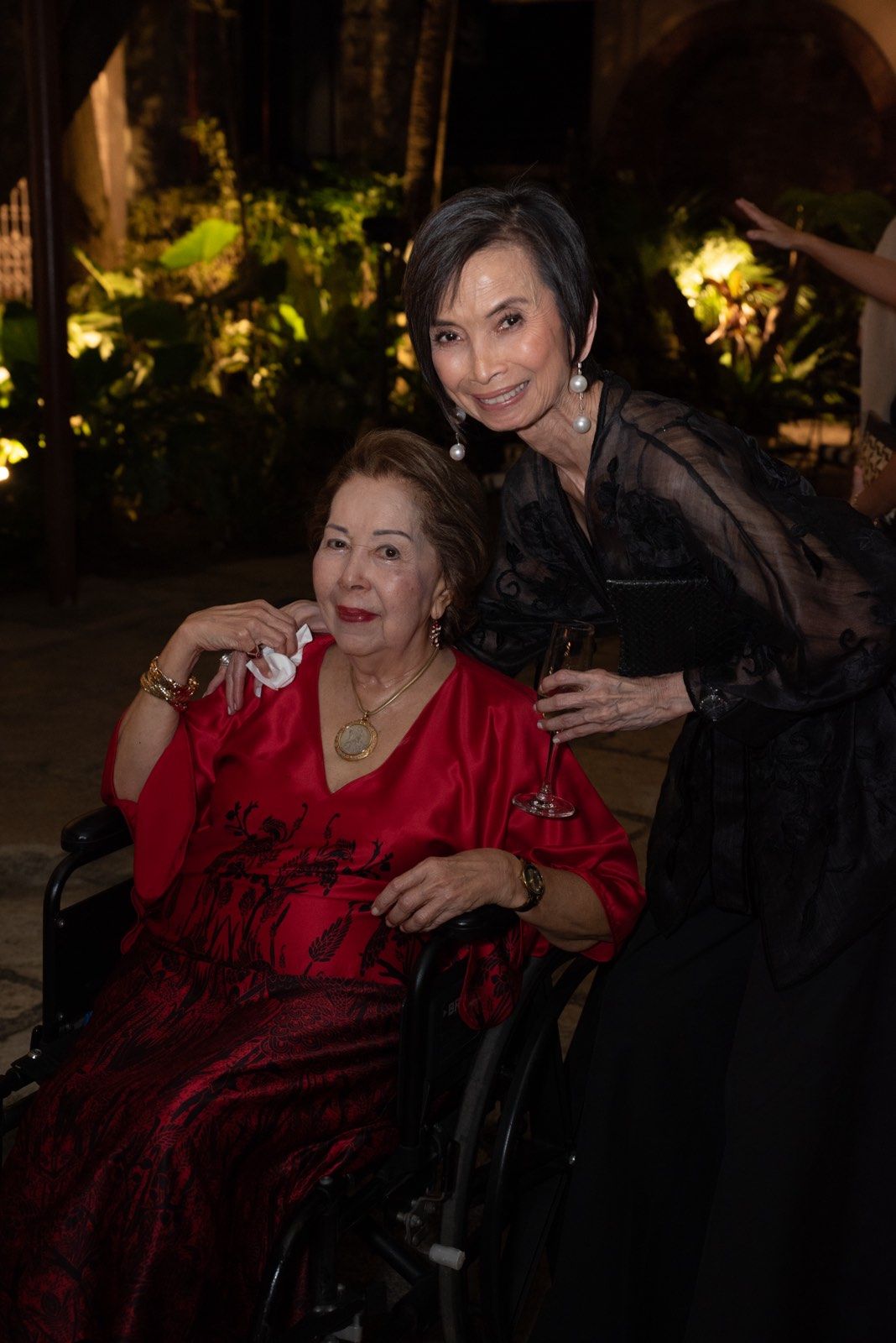 Isabel Wilson and Josie Natori.jpg
