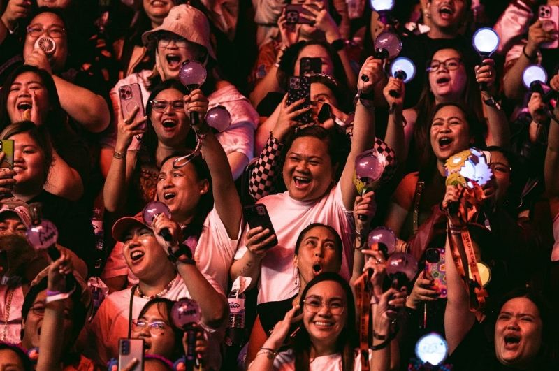 JHOPE_MANILAD2 (8).jpg