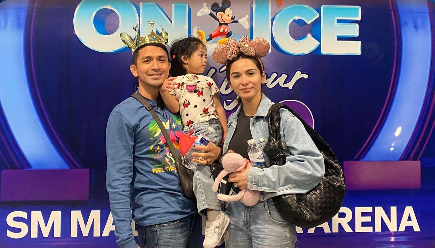 Jennylyn Mercado. Dennis Trillo, and their daughter Dylan.jpg