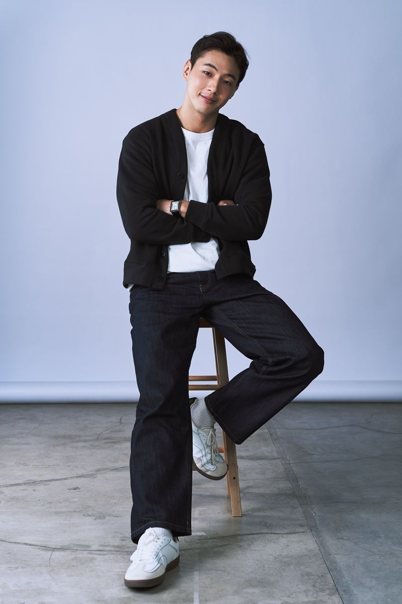 KIM JI SOO 3 (1).jpg