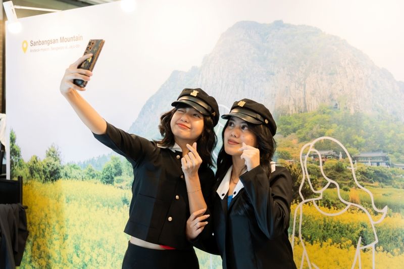 K-Beauty Glow Up (10).jpg