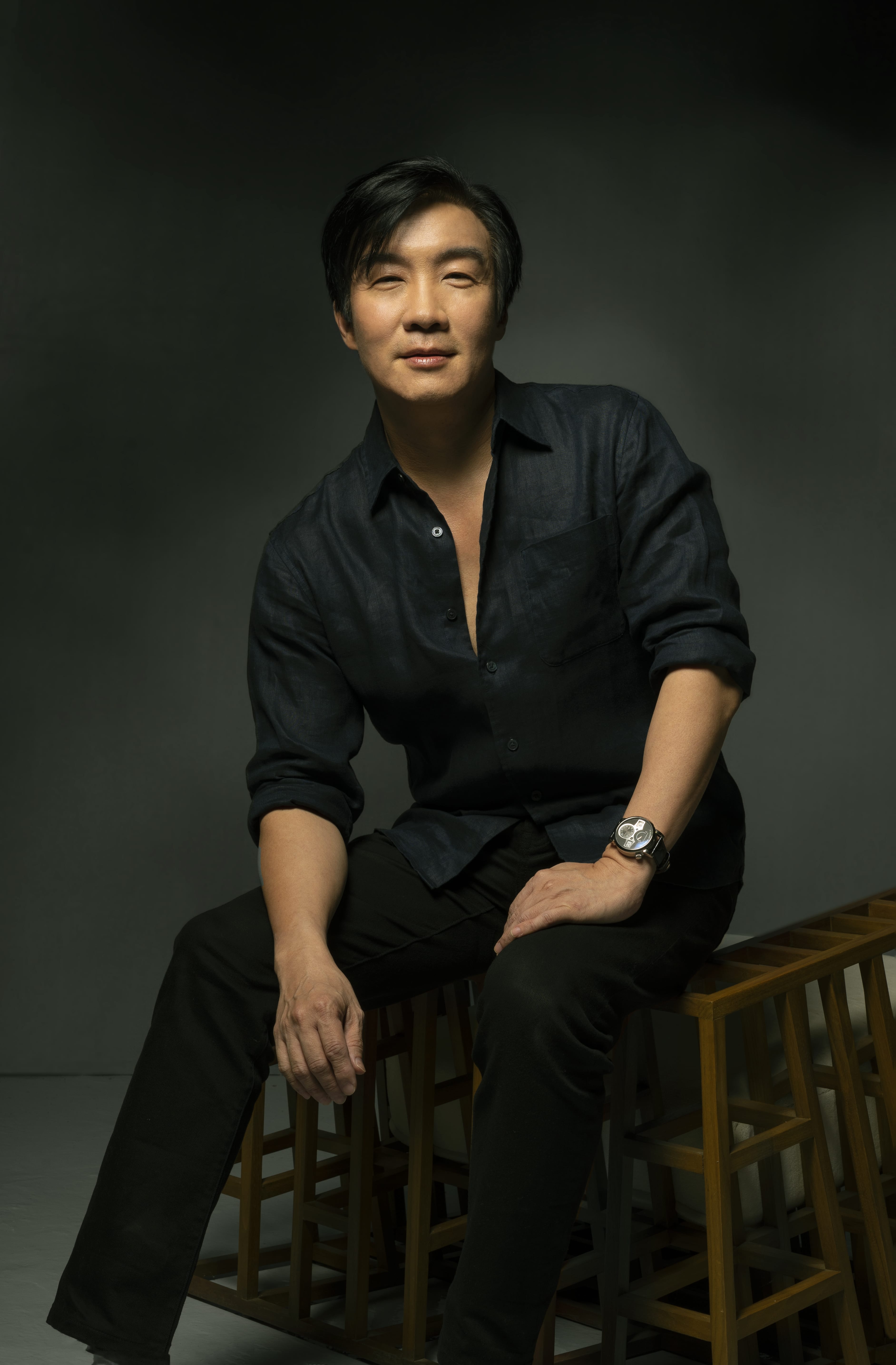 `Kenneth Cobonpue (2)-min.jpg